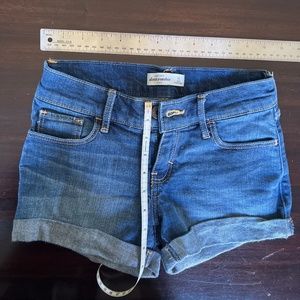 Abercrombie med denim short girls sz14